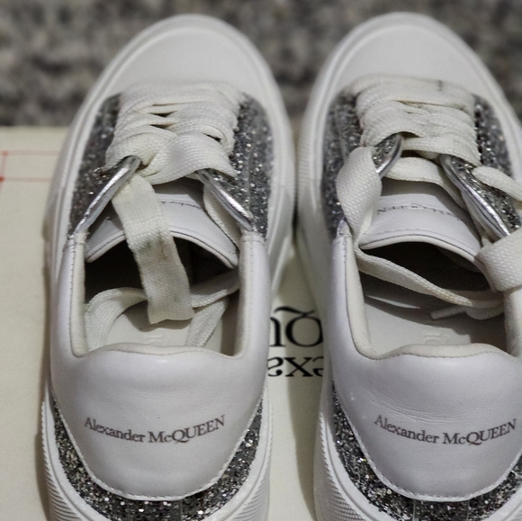 Alexander McQueen glitter Sneakers in excellent condition - only wore them once. - Picture 2 of 8